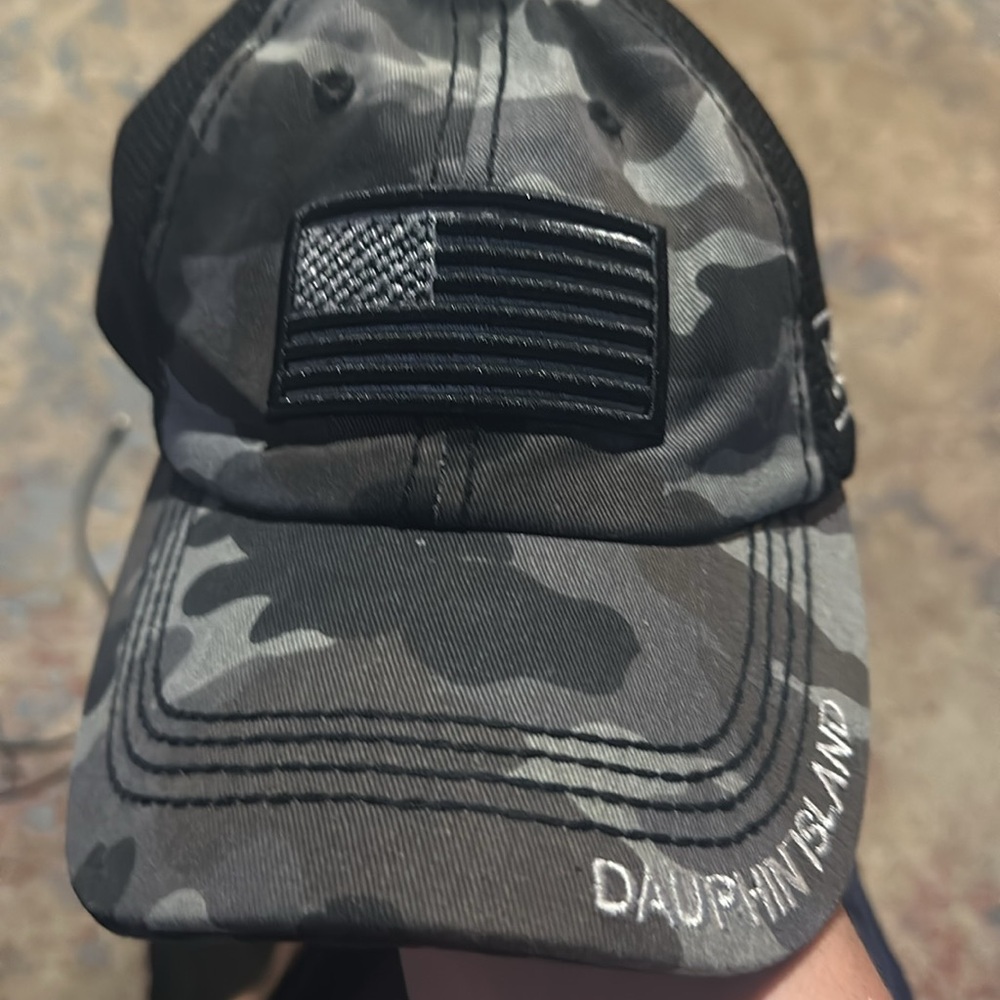 Black and gray hat adjustable
